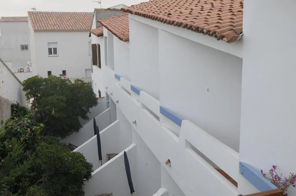 **  Hotel Le Fangassier à Les Les Saintes-Maries-de-la-Mer France