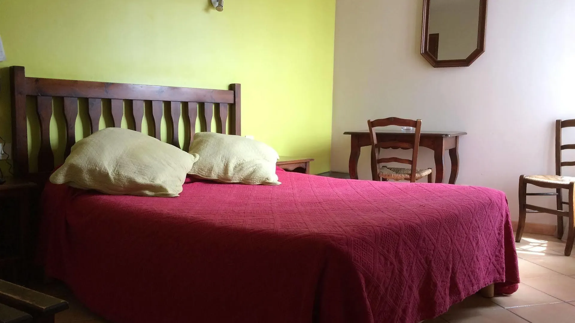 Le Fangassier Hotel Saintes-Maries-de-la-Mer 2*,  Франция
