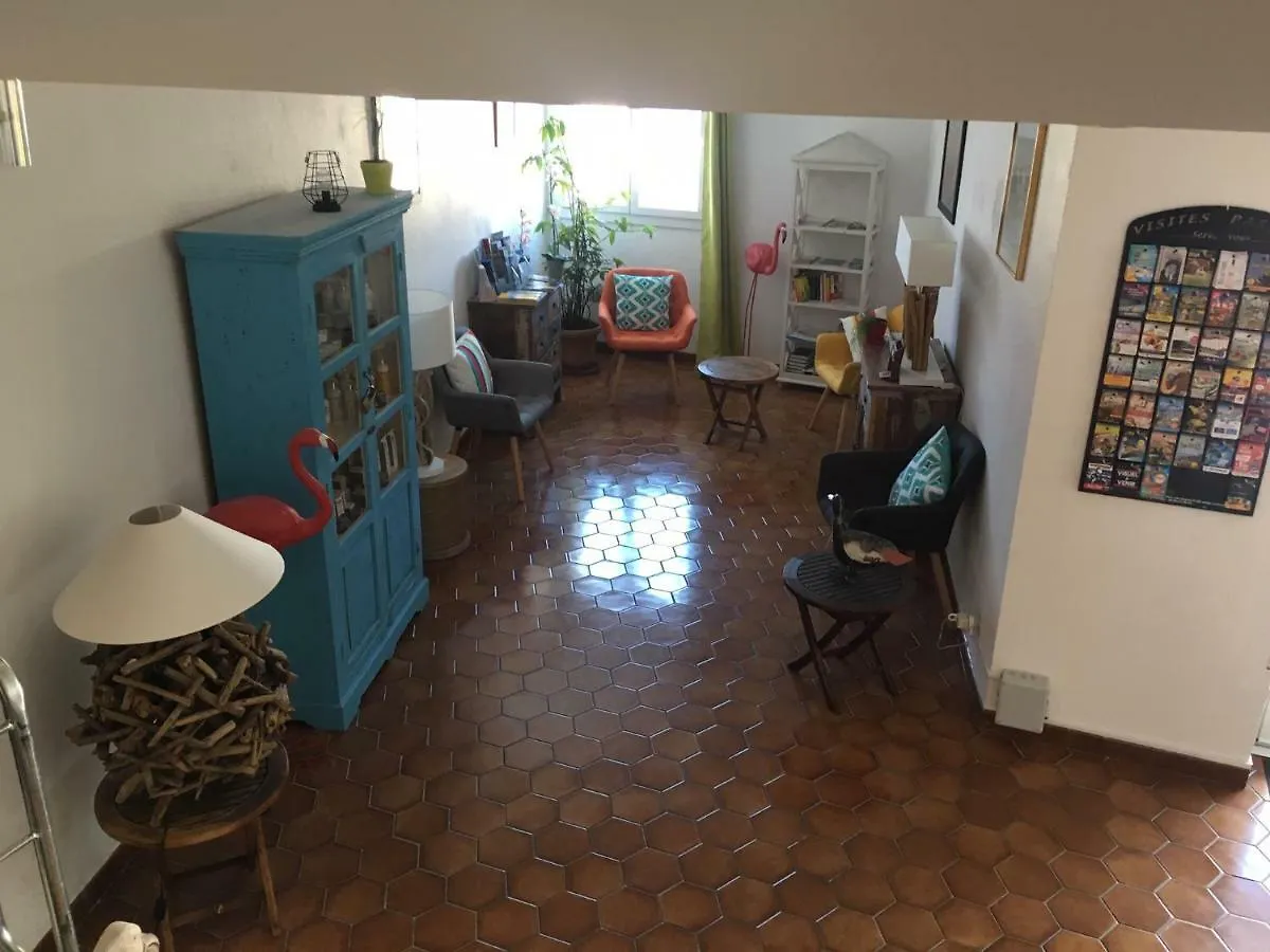 Le Fangassier Hotel Saintes-Maries-de-la-Mer 2*,